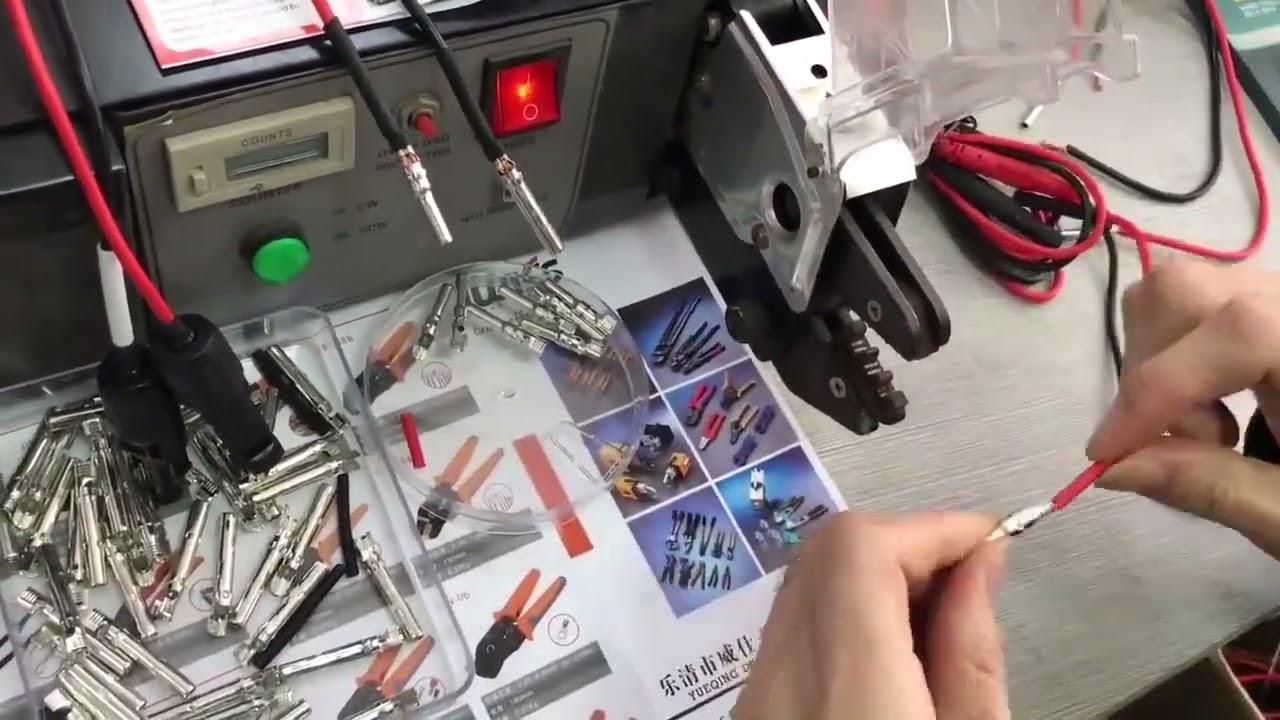 EM6B2 EM6B2 PRO Electrical Type Terminal Crimping Machine Tools Crimp Variety Of Terminals Equipped