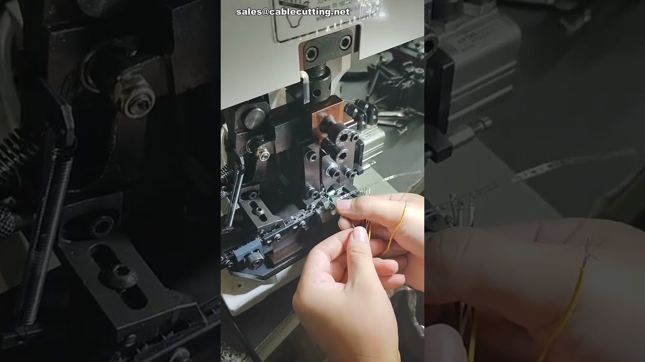 Mesin Penanggal Wayar Satu Hujung & Crimping Terminal 2.5 - Persediaan Terminal OK #kilang #mesin #diy